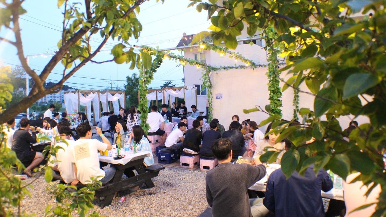 Fall Guesthouse Gangneung Extérieur photo